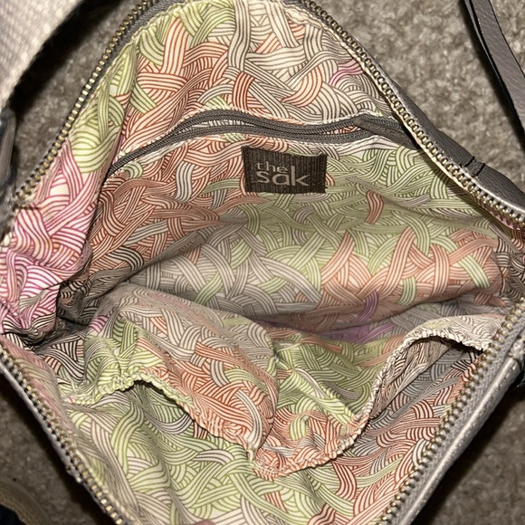 The Sak Sequoia Hobo Bag - Picture 4 of 11